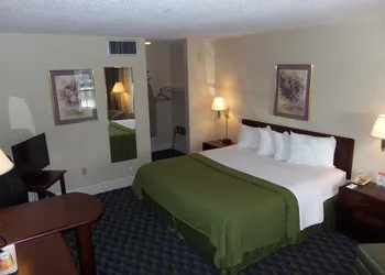 Governor House Inn hotel thumbnail 4