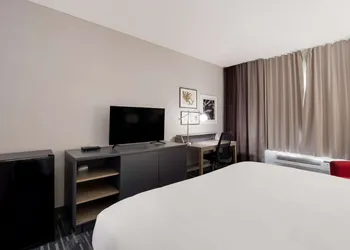 Country Inn & Suites by Radisson, Augusta at I-20, GA hotel thumbnail 6