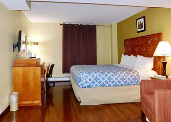 Americas Best Value Inn & Suites Anchorage Airport hotel thumbnail 4