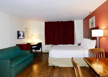 Americas Best Value Inn & Suites Anchorage Airport hotel thumbnail 7