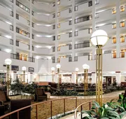 Embassy Suites by Hilton Portland Airport hotel detail image 5