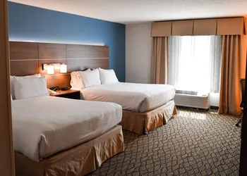 Holiday Inn Express Hotel & Suites Concord by IHG hotel thumbnail 2