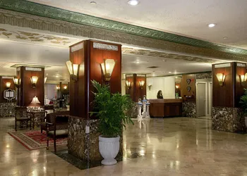 Hilton Cincinnati Netherland Plaza hotel thumbnail 2
