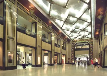 Hilton Cincinnati Netherland Plaza hotel thumbnail 8