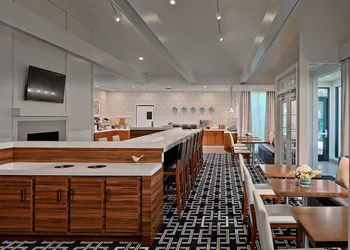 Sonesta Simply Suites Cleveland Airport hotel thumbnail 3