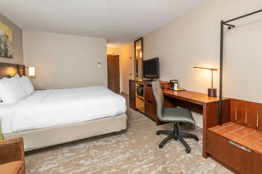 Comfort Inn Ottawa East hotel detail image 6