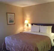 Quality Inn Pittsburgh Airport hotel detail image 4