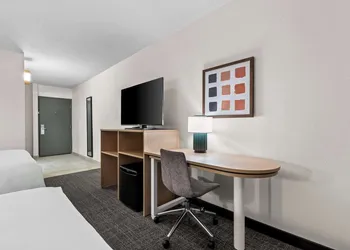 Spark by Hilton Bensalem Philadelphia hotel thumbnail 8