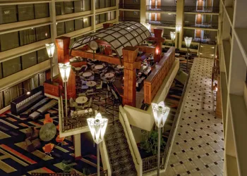 Hilton Knoxville Airport hotel thumbnail 4