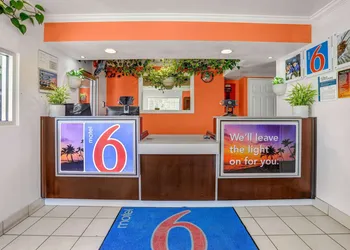 Motel 6 King City, CA hotel thumbnail 2
