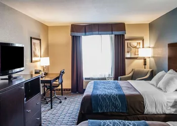 Comfort Inn Lees Summit @ Hwy 50 & Hwy 291 hotel thumbnail 5