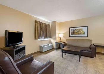 Studio 6 Extended Stay Fairfield, OH - Cincinnati hotel thumbnail 3