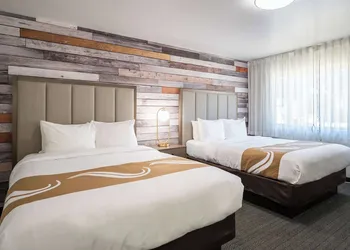 Quality Inn South Lake Tahoe hotel thumbnail 6