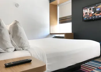 Aloft by Marriott Miami Doral hotel thumbnail 8