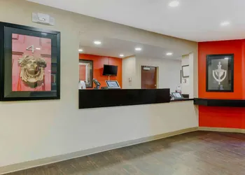 Extended Stay America Suites Phoenix Airport hotel thumbnail 2