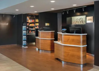 Courtyard by Marriott Philadelphia Devon/Villanova hotel thumbnail 2