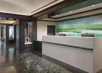 Charlotte Marriott SouthPark hotel thumbnail 4