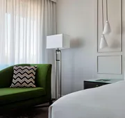 Charlotte Marriott SouthPark hotel detail image 7