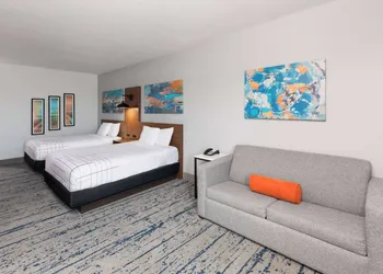 La Quinta Inn & Suites by Wyndham Rockport - Fulton hotel thumbnail 6