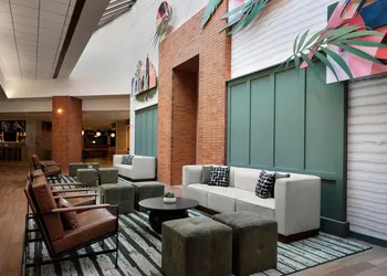 Sonesta Los Angeles Airport LAX hotel thumbnail 2