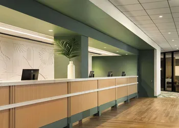 Sonesta Los Angeles Airport LAX hotel thumbnail 4