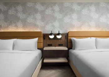 Sonesta Los Angeles Airport LAX hotel thumbnail 7