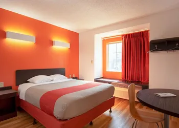 Motel 6 El Paso, TX - Southeast hotel thumbnail 6