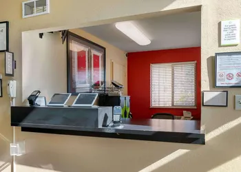Extended Stay America Suites Cincinnati Blue Ash Reagan Hwy hotel thumbnail 2
