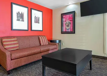 Extended Stay America Suites Cincinnati Blue Ash Reagan Hwy hotel thumbnail 3