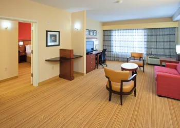 Courtyard by Marriott Louisville Northeast hotel thumbnail 8