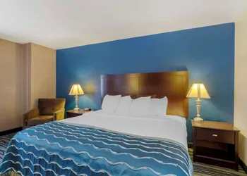 Comfort Inn & Suites Brentwood - Nashville hotel thumbnail 4