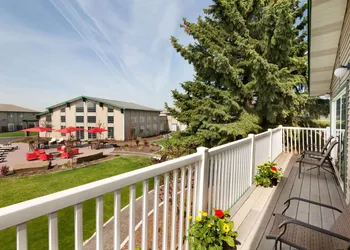 Ramada by Wyndham Spokane Airport hotel thumbnail 6
