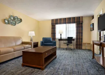 Ramada by Wyndham Spokane Airport hotel thumbnail 8