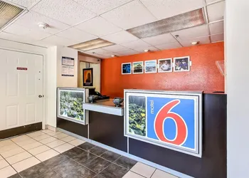Motel 6 Sunnyvale, CA - North hotel thumbnail 5