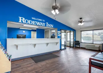Rodeway Inn Sharonville - Cincinnati North hotel thumbnail 2