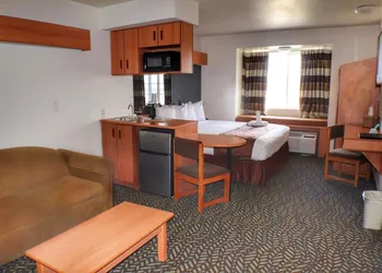 Microtel Inn & Suites by Wyndham Salt Lake City Airport hotel thumbnail 7