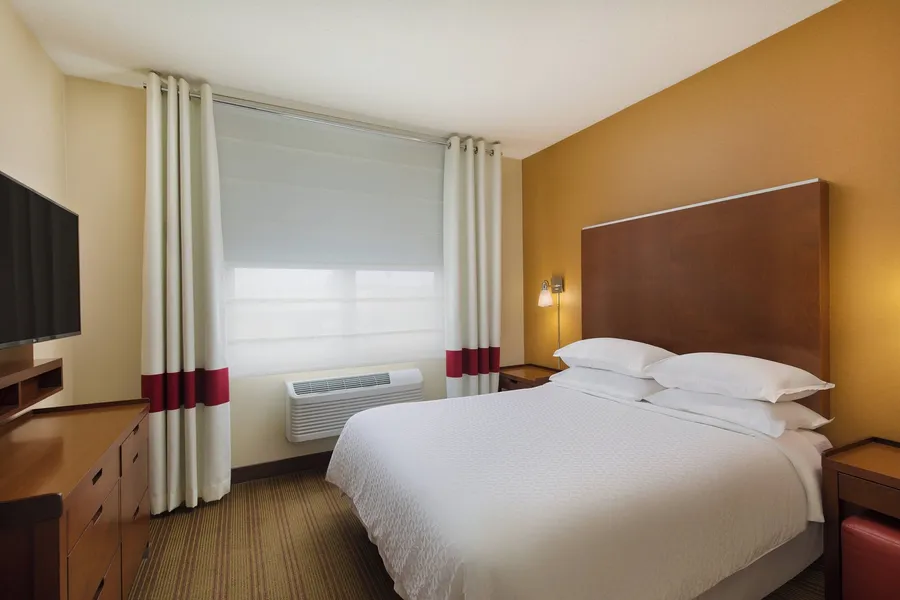 Four Points By Sheraton Portland East hotel detail image 6