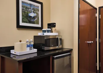 Four Points By Sheraton Portland East hotel thumbnail 8