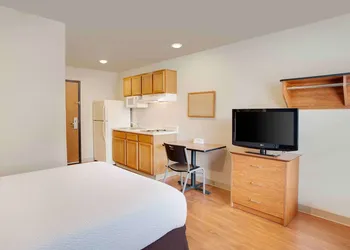Extended Stay America Select Suites - Mobile - I-65 hotel thumbnail 4