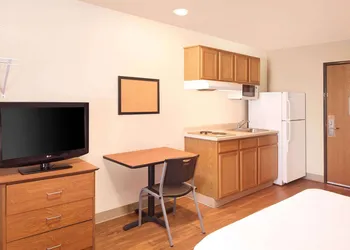 Extended Stay America Select Suites - Mobile - I-65 hotel thumbnail 5