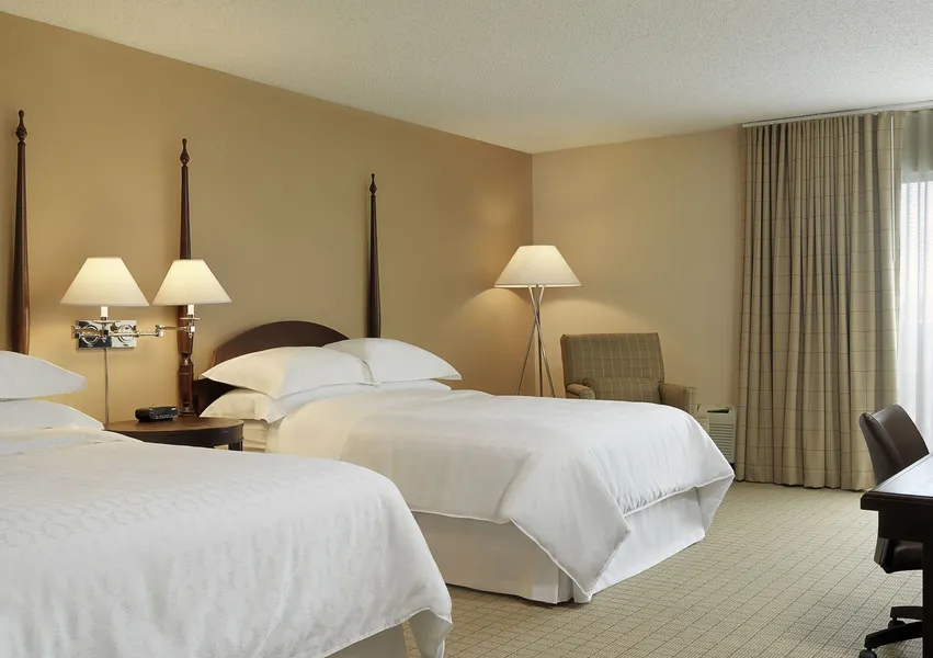 Sheraton Westport Chalet Hotel St. Louis hotel detail image 6