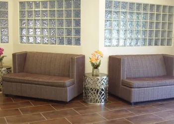 SureStay Plus Hotel by Best Western Sacramento Cal Expo hotel thumbnail 2