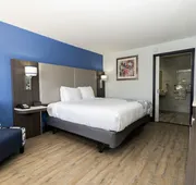 SureStay Plus Hotel by Best Western Sacramento Cal Expo hotel detail image 4