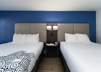 SureStay Plus Hotel by Best Western Sacramento Cal Expo hotel thumbnail 5