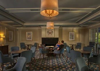 Trianon Bonita Bay hotel thumbnail 4