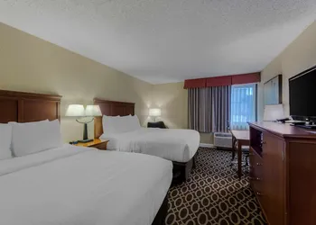 Best Western Plus Wooster Hotel & Conference Center hotel thumbnail 5