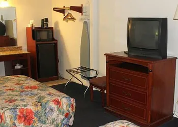 Motel 6 Fresno, CA hotel thumbnail 3