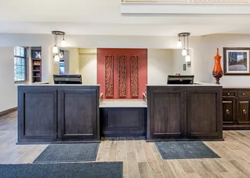Country Inn & Suites by Radisson, Grandville-Grand Rapids West, MI hotel thumbnail 2