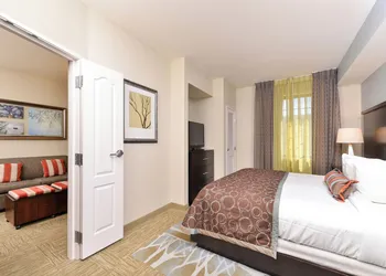Staybridge Suites Stone Oak by IHG hotel thumbnail 3