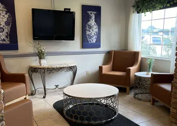 Microtel Inn & Suites by Wyndham Lady Lake/The Villages hotel thumbnail 5